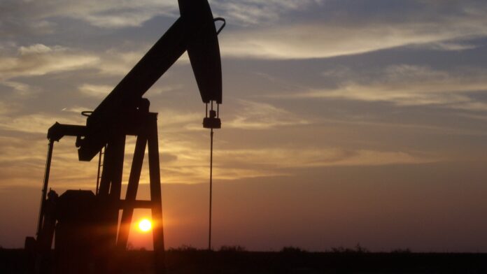 Ropa naftowa i rynki finansowe reagujące na rozmowy pokojowe